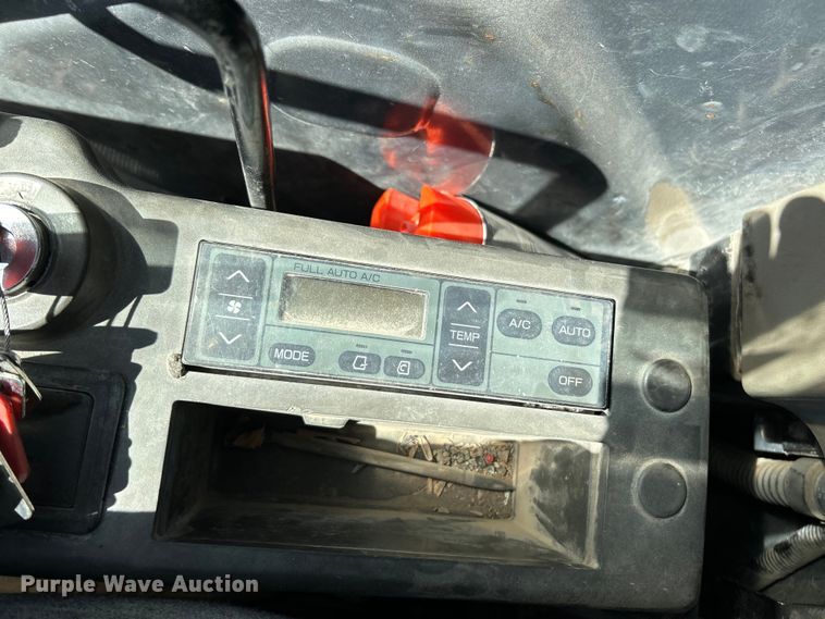 image for item EK4395 2007 John Deere 75C excavator