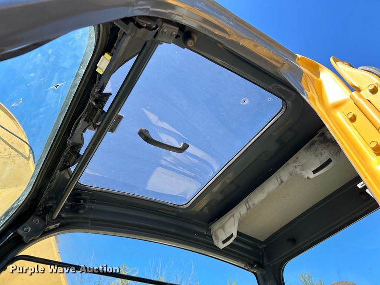 image for item EK4395 2007 John Deere 75C excavator