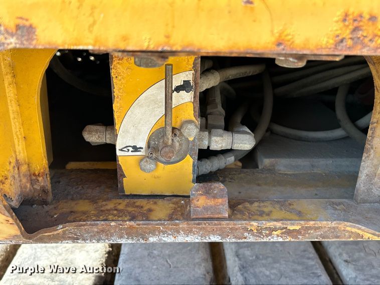 image for item EK4395 2007 John Deere 75C excavator