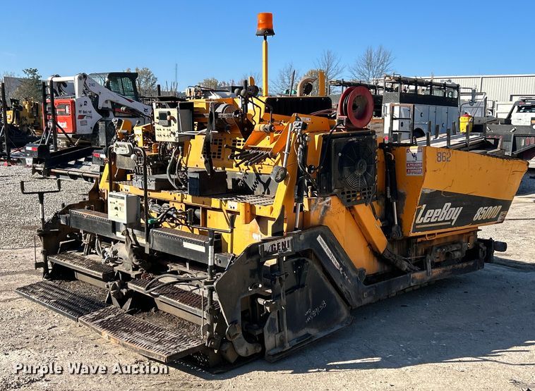 image for item EK4396 2017 LeeBoy 8500D paver