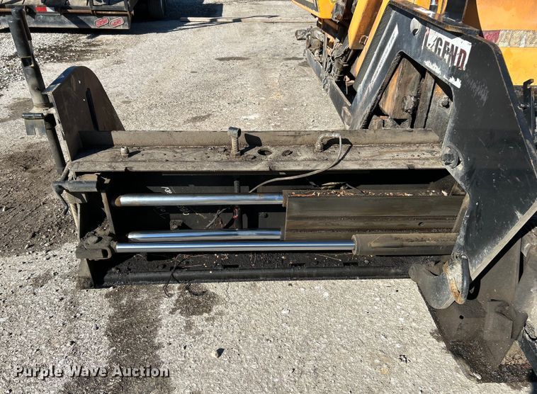 image for item EK4396 2017 LeeBoy 8500D paver