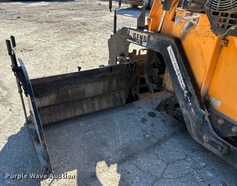 image for item EK4396 2017 LeeBoy 8500D paver