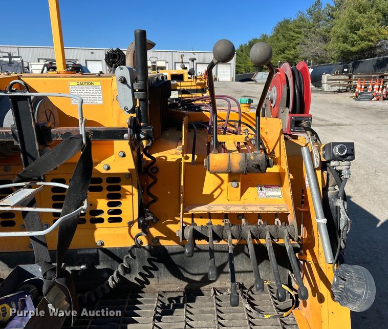 image for item EK4396 2017 LeeBoy 8500D paver