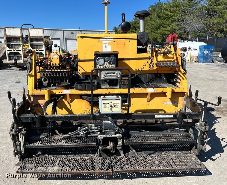 image for item EK4397 2015 LeeBoy 8500C paver