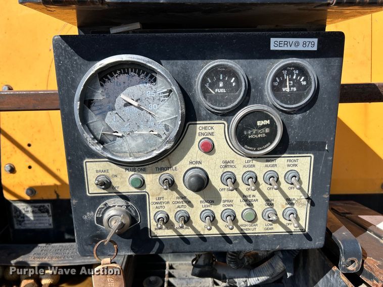 image for item EK4397 2015 LeeBoy 8500C paver