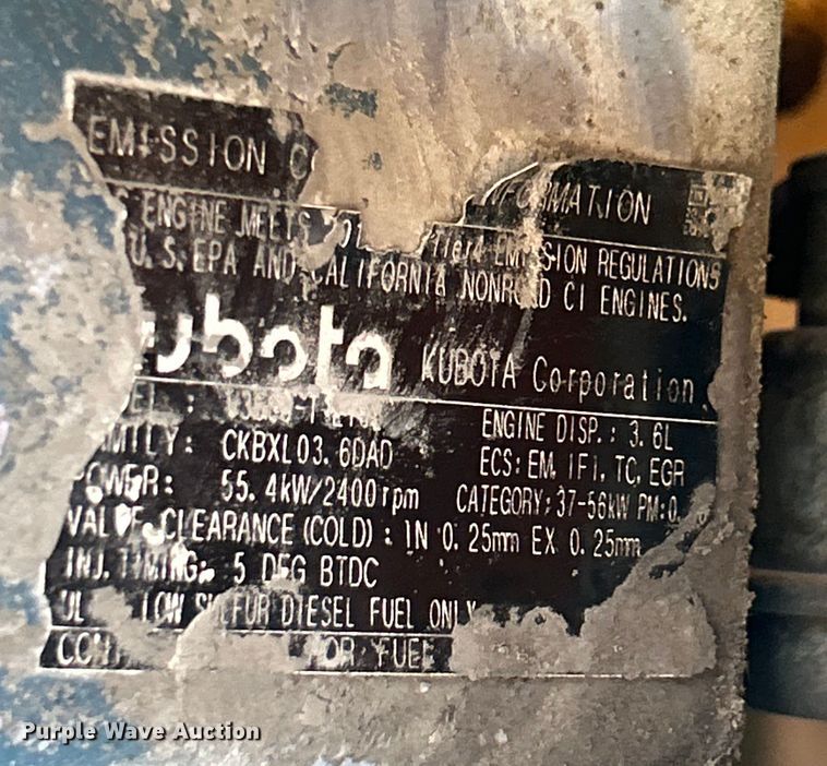 image for item EK4397 2015 LeeBoy 8500C paver