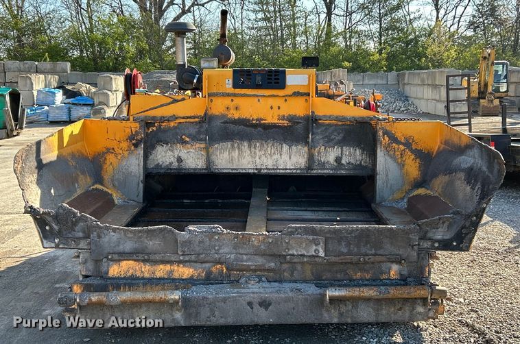 image for item EK4398 2013 LeeBoy 8500B paver