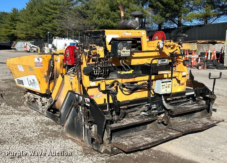 image for item EK4398 2013 LeeBoy 8500B paver