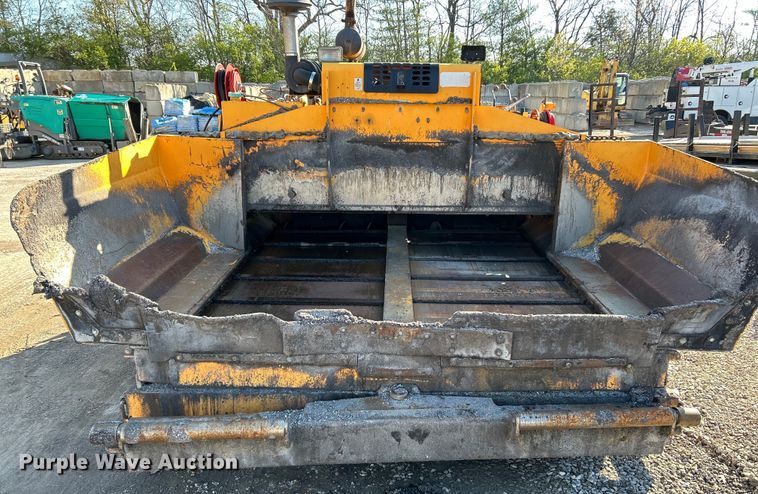 image for item EK4398 2013 LeeBoy 8500B paver