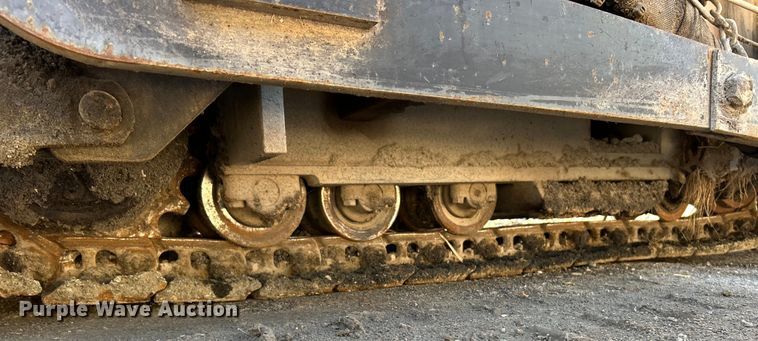 image for item EK4398 2013 LeeBoy 8500B paver