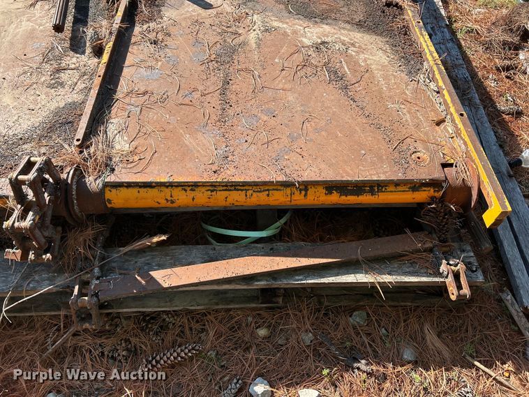 image for item EK4398 2013 LeeBoy 8500B paver