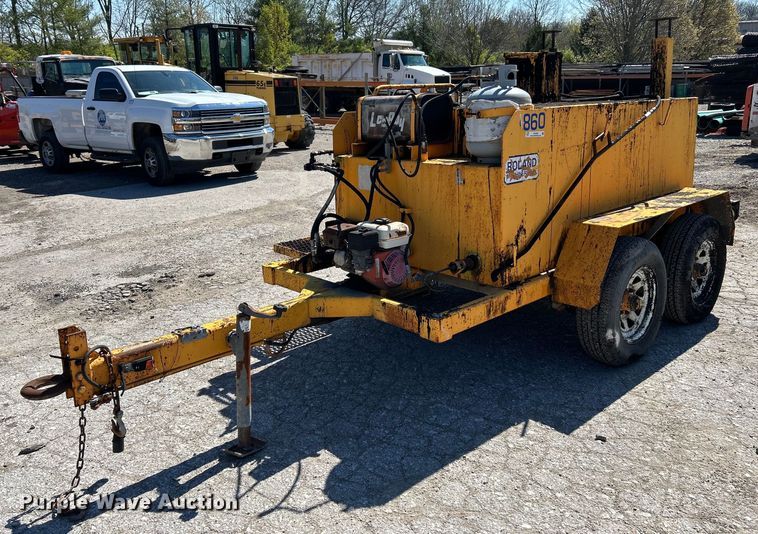 image for item EK4400 2002 LeeBoy asphalt distributor trailer