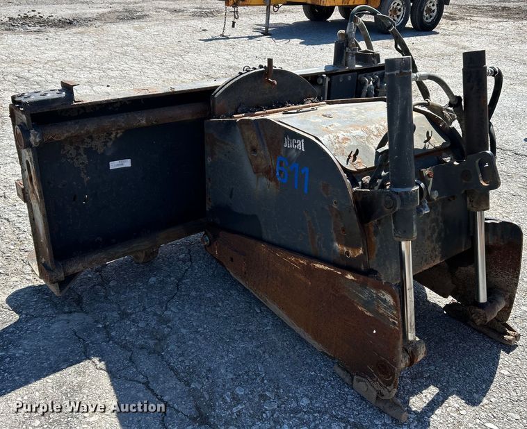 image for item EK4404 Bobcat 18 HYD PLANER skid steer cold planer