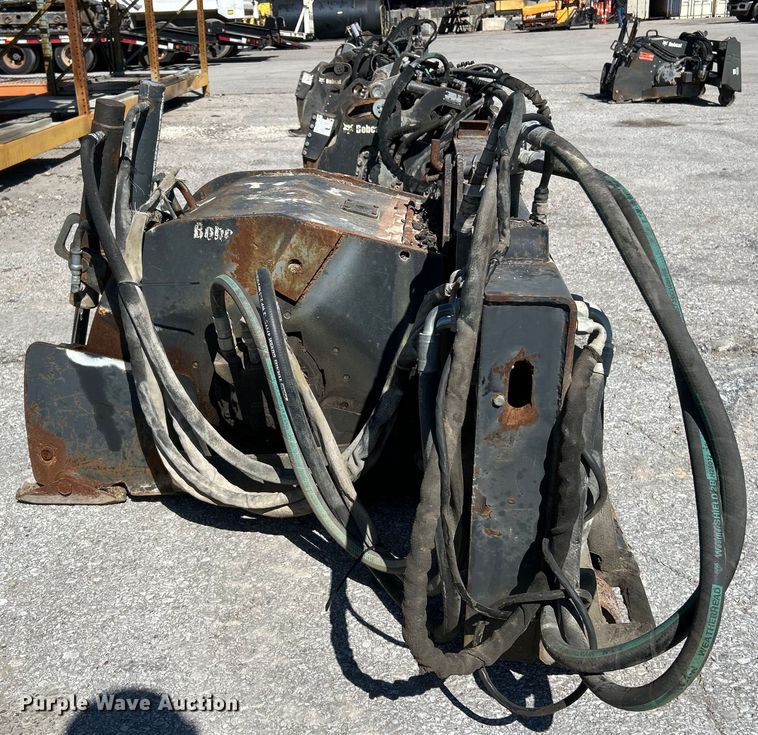 image for item EK4404 Bobcat 18 HYD PLANER skid steer cold planer