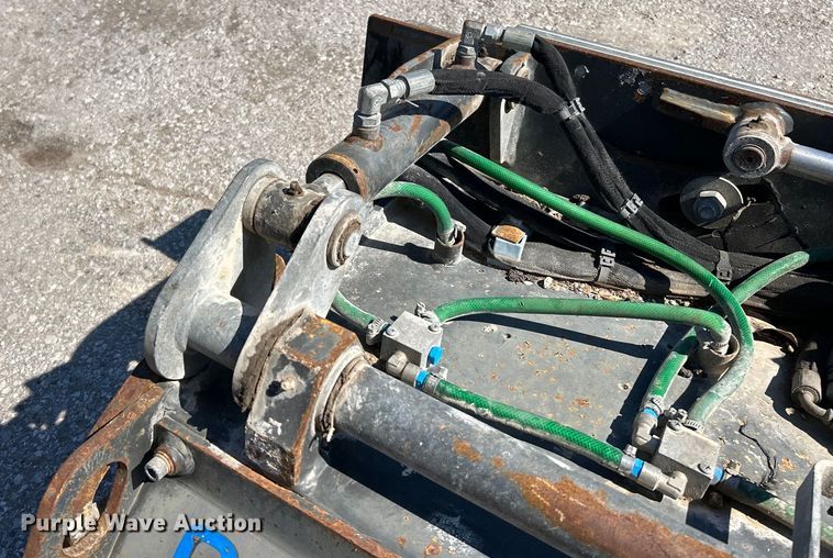 image for item EK4405 2014 Bobcat 40 HYD PLANER skid steer cold planer