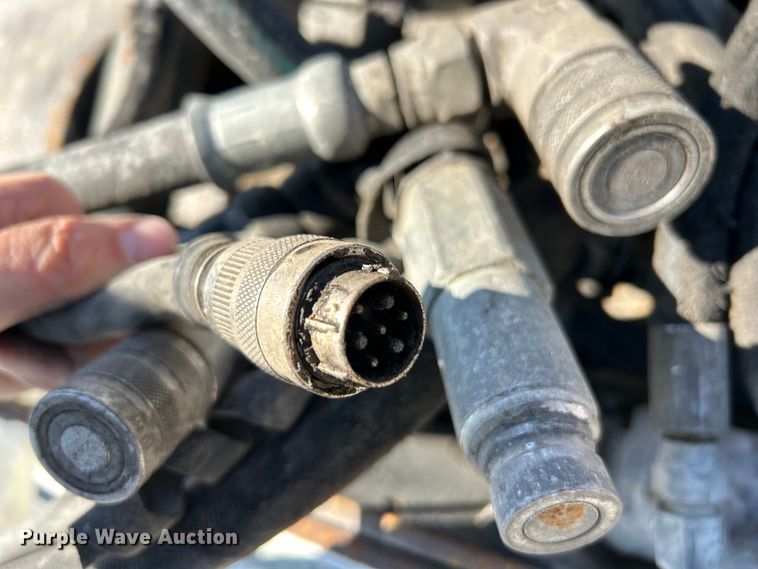 image for item EK4405 2014 Bobcat 40 HYD PLANER skid steer cold planer