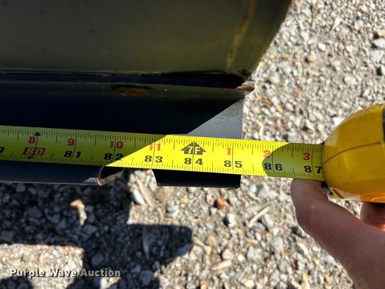 image for item EK4408 2015 Bobcat 84 Sweeper skid steer sweeper