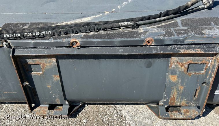 image for item EK4408 2015 Bobcat 84 Sweeper skid steer sweeper