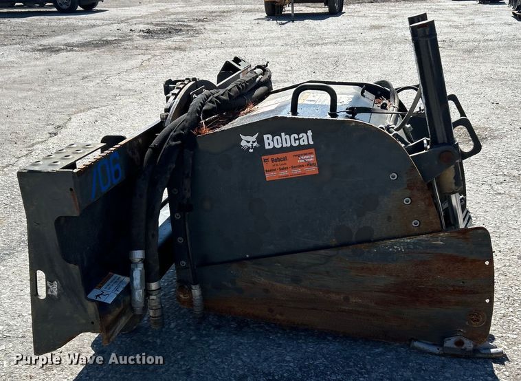 image for item EK4409 2019 Bobcat 24PLA skid steer cold planer