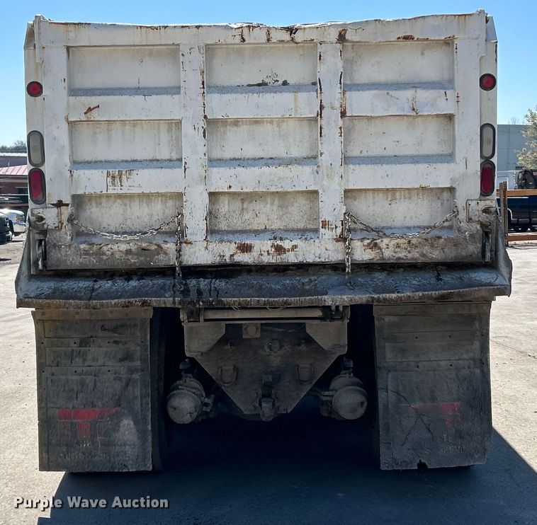 image for item EK4414 1999 Sterling L8513 dump truck