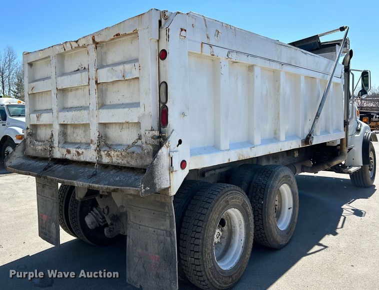 image for item EK4414 1999 Sterling L8513 dump truck
