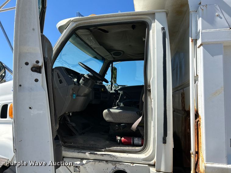 image for item EK4414 1999 Sterling L8513 dump truck