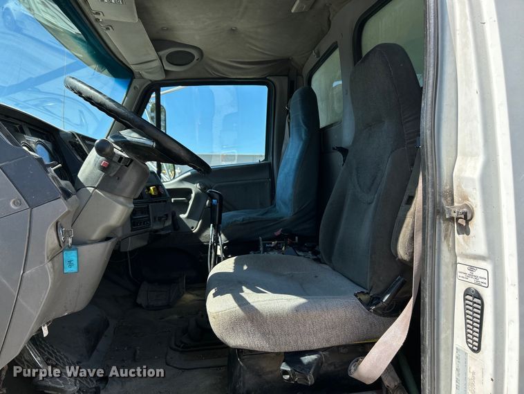 image for item EK4414 1999 Sterling L8513 dump truck