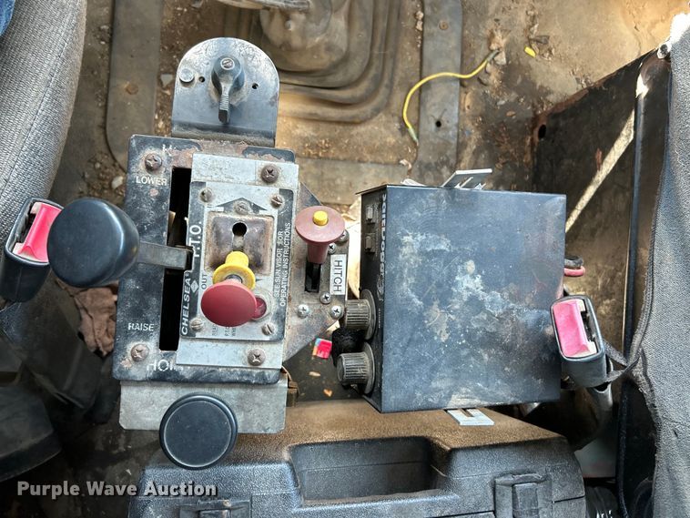 image for item EK4414 1999 Sterling L8513 dump truck