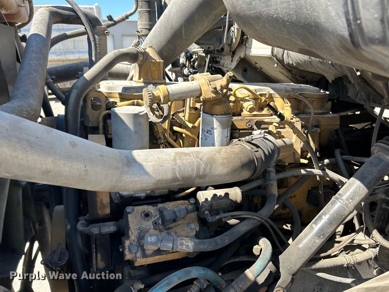 image for item EK4414 1999 Sterling L8513 dump truck