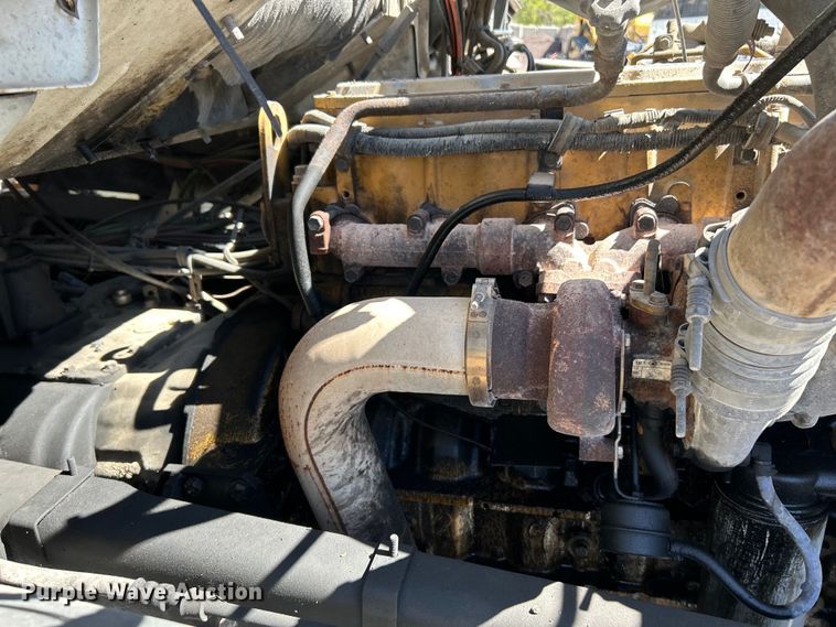 image for item EK4414 1999 Sterling L8513 dump truck