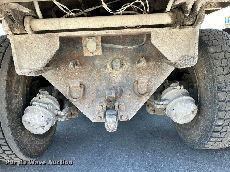image for item EK4414 1999 Sterling L8513 dump truck