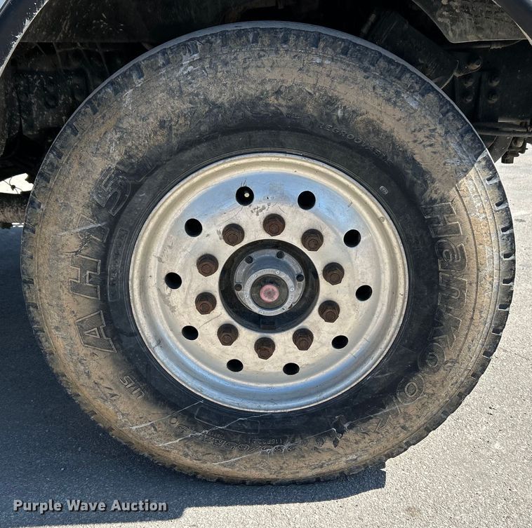 image for item EK4414 1999 Sterling L8513 dump truck