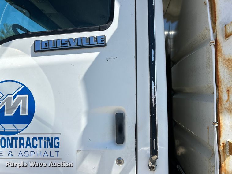 image for item EK4415 1998 Ford LT8513 dump truck