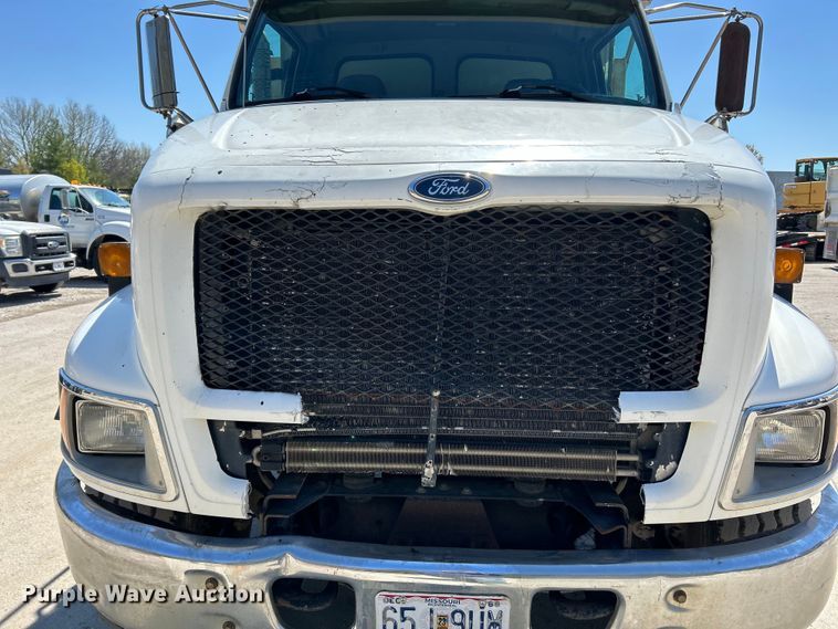 image for item EK4415 1998 Ford LT8513 dump truck