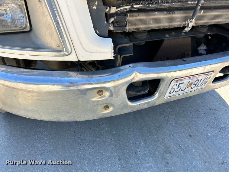 image for item EK4415 1998 Ford LT8513 dump truck