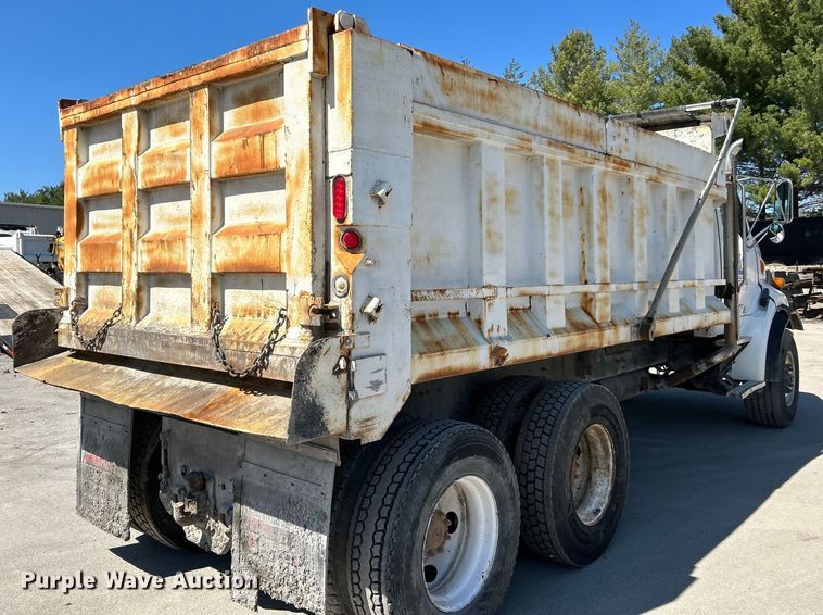 image for item EK4415 1998 Ford LT8513 dump truck