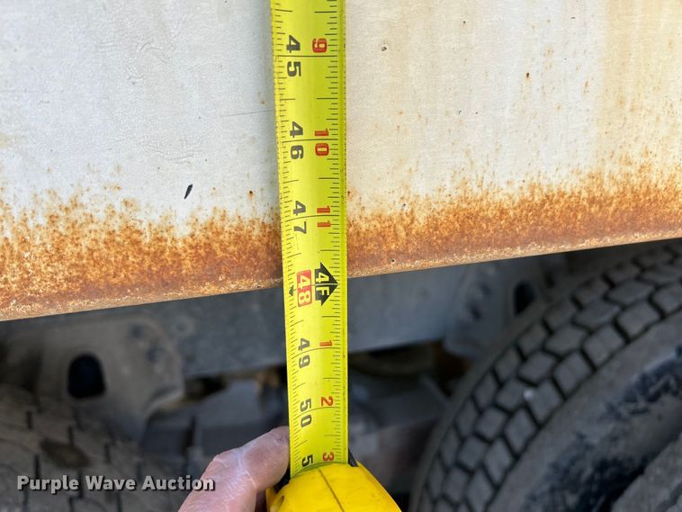 image for item EK4415 1998 Ford LT8513 dump truck