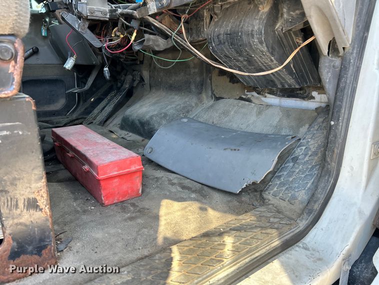 image for item EK4415 1998 Ford LT8513 dump truck