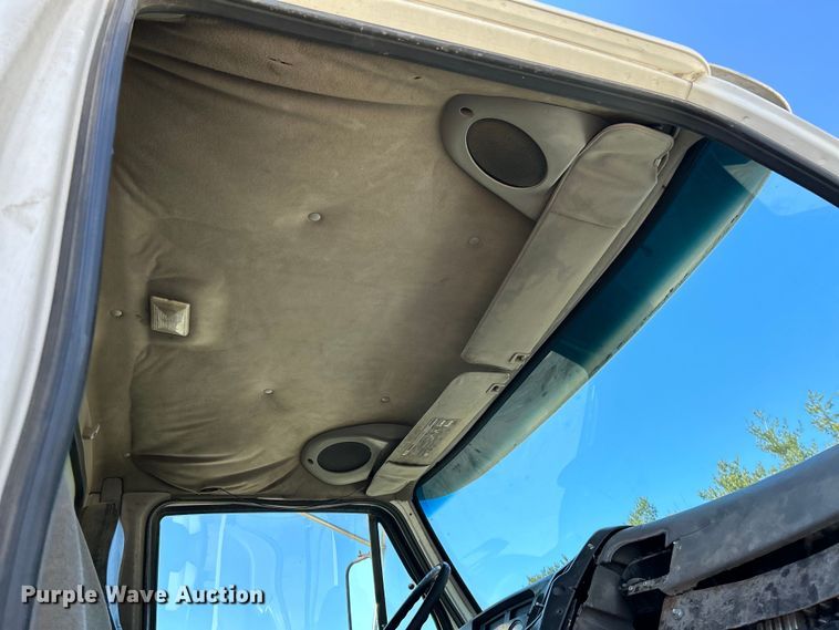 image for item EK4415 1998 Ford LT8513 dump truck