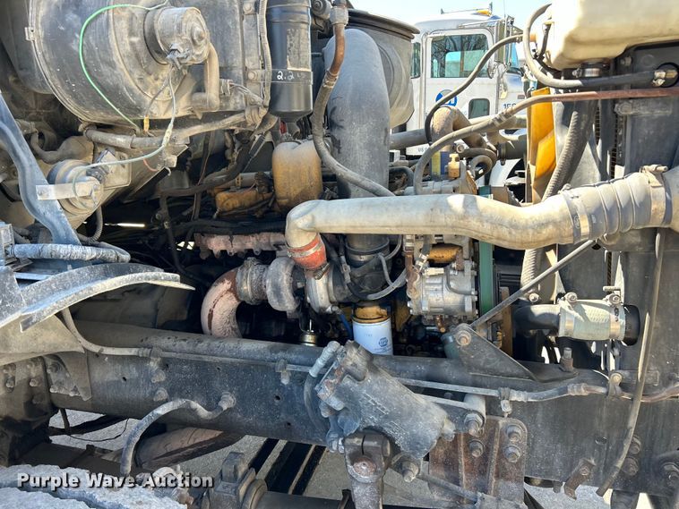 image for item EK4415 1998 Ford LT8513 dump truck