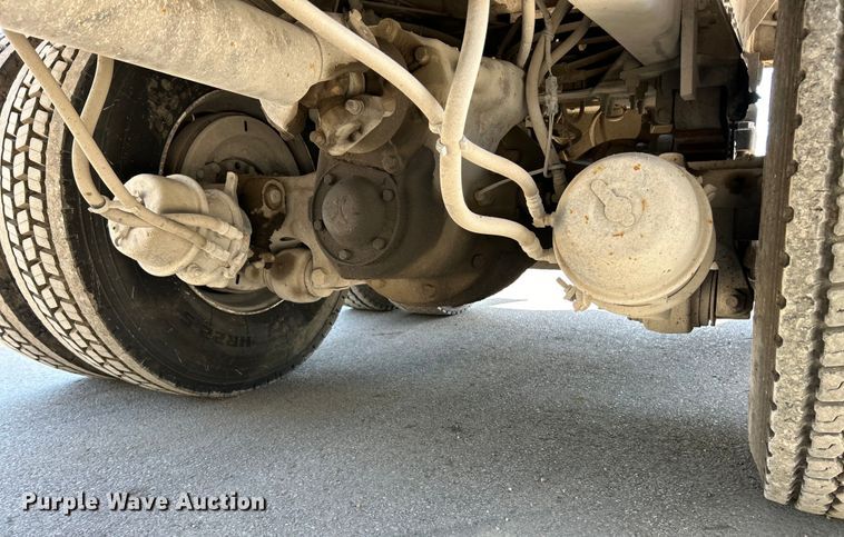 image for item EK4415 1998 Ford LT8513 dump truck