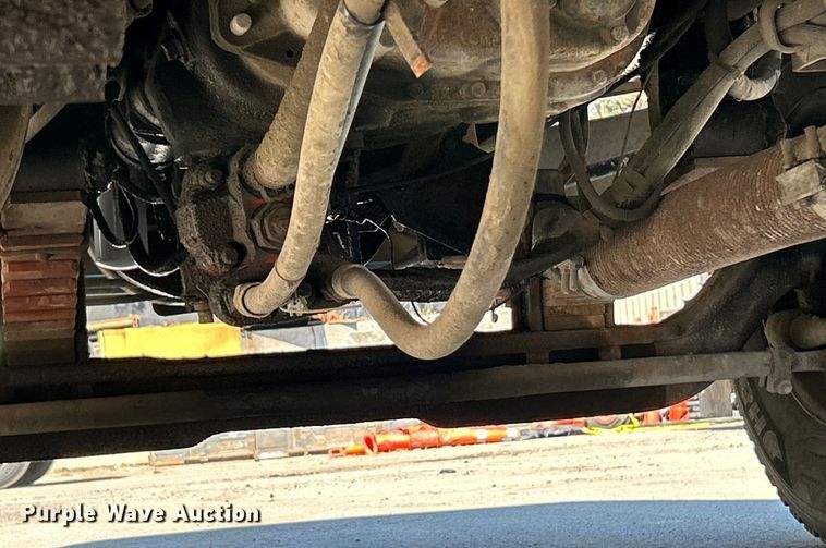 image for item EK4415 1998 Ford LT8513 dump truck