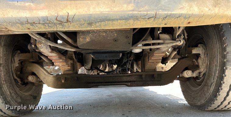 image for item EK4415 1998 Ford LT8513 dump truck