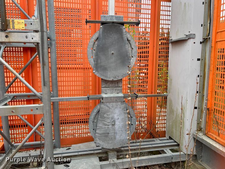 image for item EK4429 2007 Alimak Scando 650 FC construction elevator