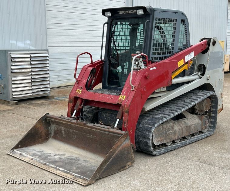 image for item EK4431 2015 Takeuchi TL10 tracked skid steer loader
