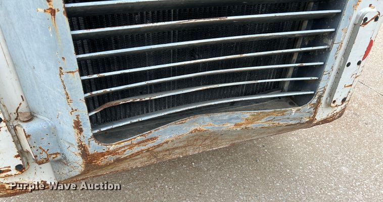 image for item EK4431 2015 Takeuchi TL10 tracked skid steer loader