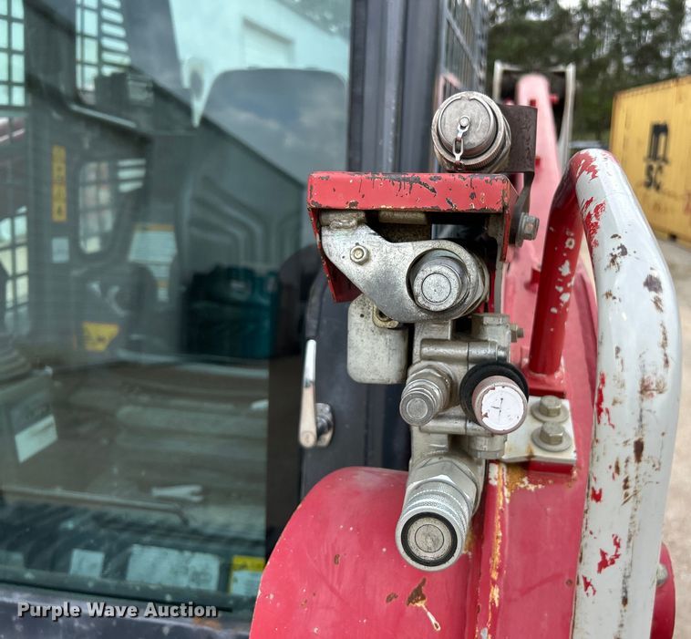 image for item EK4431 2015 Takeuchi TL10 tracked skid steer loader