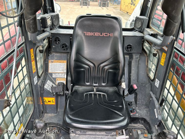 image for item EK4431 2015 Takeuchi TL10 tracked skid steer loader