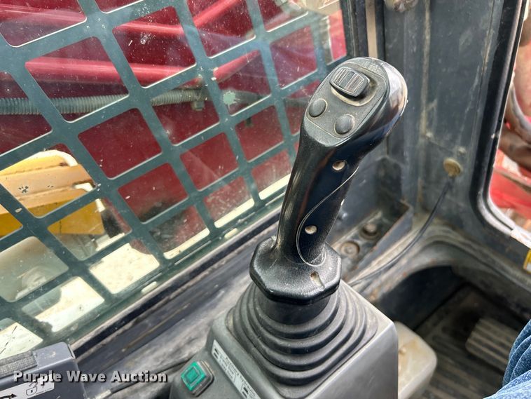 image for item EK4431 2015 Takeuchi TL10 tracked skid steer loader