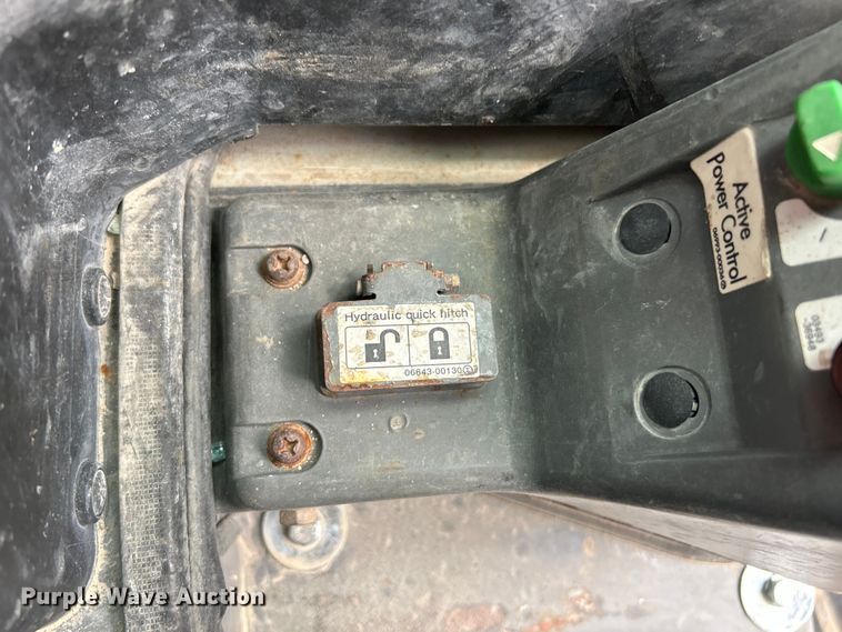 image for item EK4431 2015 Takeuchi TL10 tracked skid steer loader